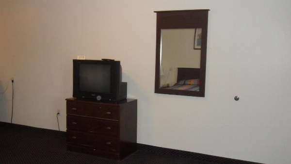 Deluxe Inn Palacios image 5