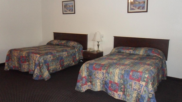 Deluxe Inn Palacios image 7