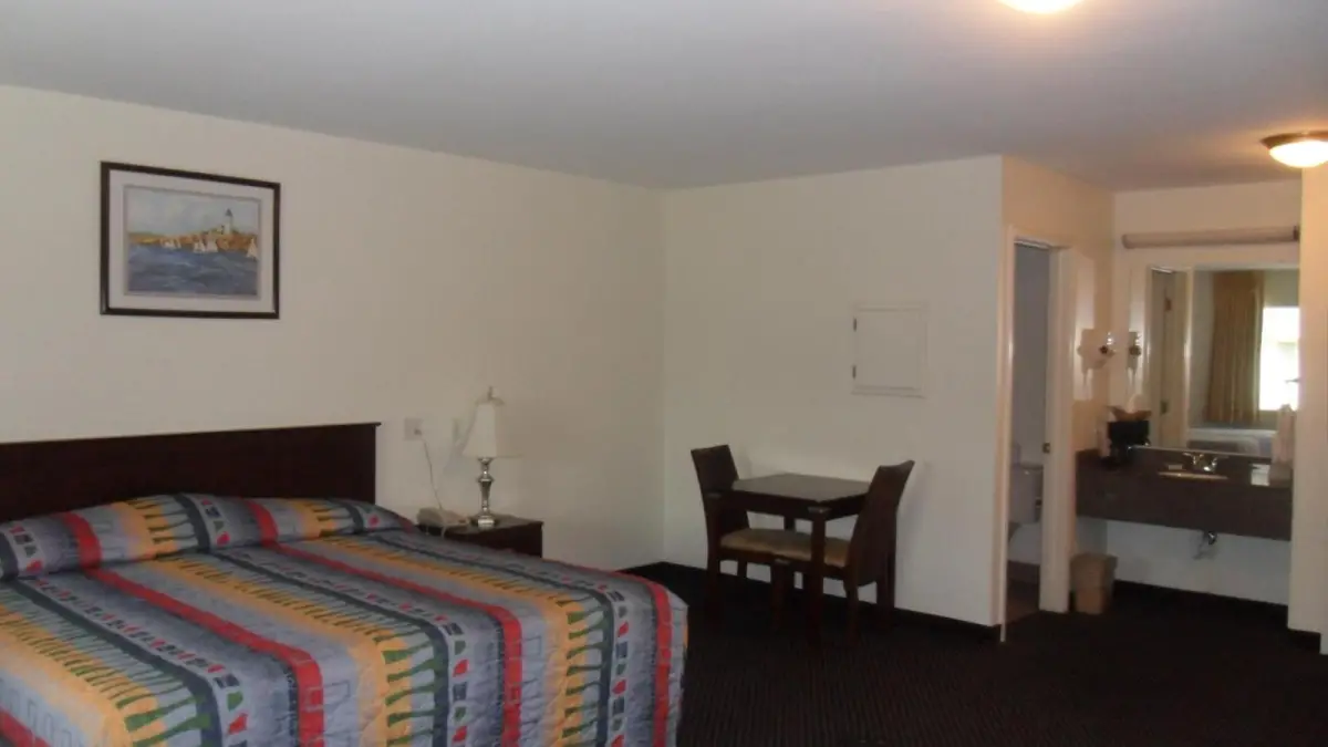 Deluxe Inn Palacios Main image